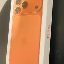 Brand New IPhone 17 Pro Max Fully Unlocked