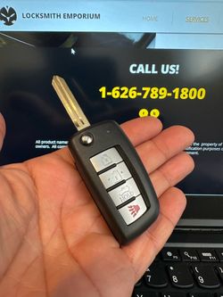 New Nissan remote control flip key.