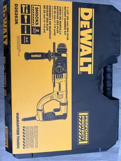 DeWALT SDS PLUS 1-1/8 rotary hammer