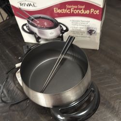 Fondue Pot