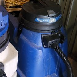 Wet Vacuum 