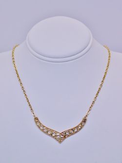 Yellow Gold Diamond Cut Pendant Necklace