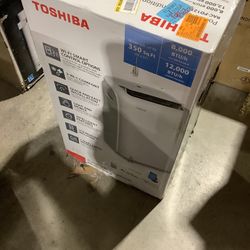 Toshiba 12,000 BTU (8,000 BTU DOE) 115-Volt WiFi Portable Air Conditioner with Dehumidifier Mode and Remote for up to 350 sf
