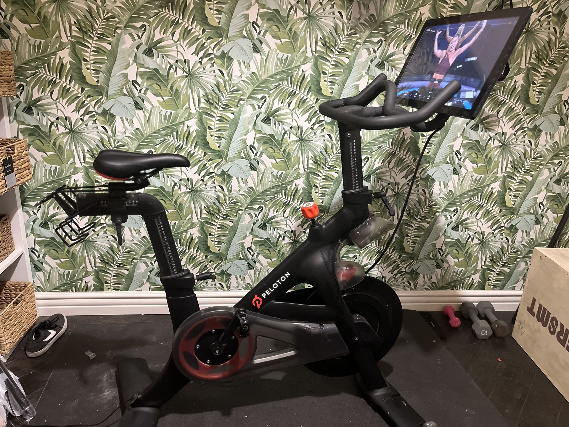 Peloton for Sale in Bakersfield, CA - OfferUp