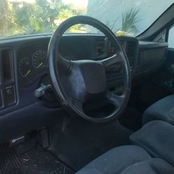 2000 To 2007 Chevy GMC Interior 