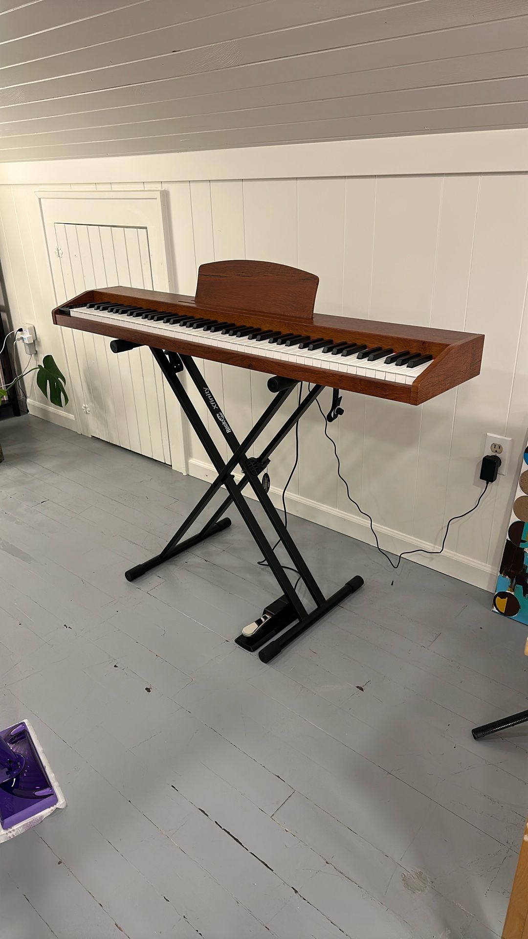 Digital Piano With 88 Keys - Sustain Pedal & Keyboard Stand Included