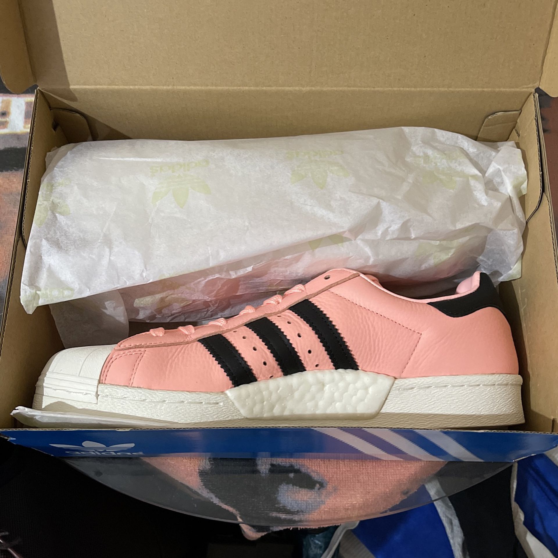 Adidas Superstar US Men's 12 Coral, Black, And White for Sale in Rolling Hills, CA OfferUp