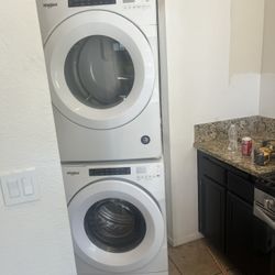 Whirlpool Washer And Dryer Combo Set 