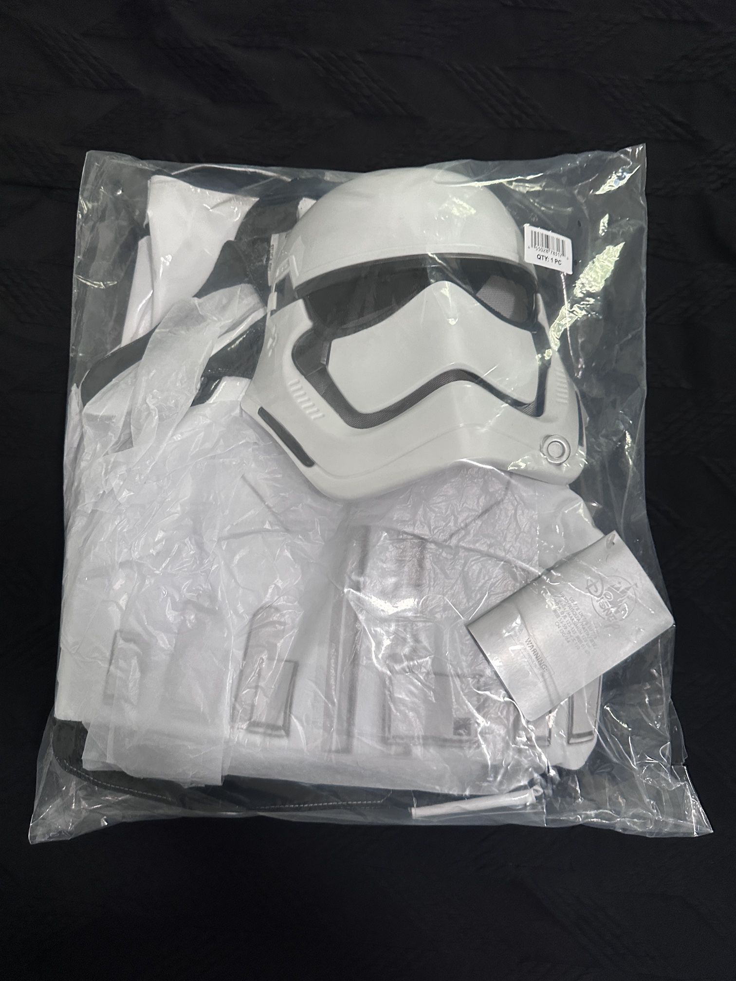 Kids Disney Store Size 7/8 Stormtrooper Halloween Costume