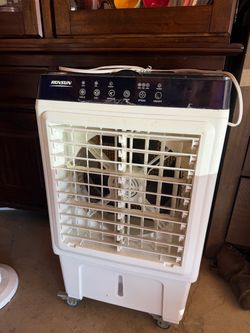 Evaporative cooler
