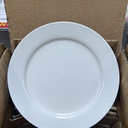 Towle Hospitality Set of 12 Porcelain Wide Rim Dessert/Bread Plates