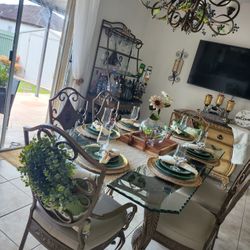 Dining Table with 6 Chairs / 2 counter stools / Bar