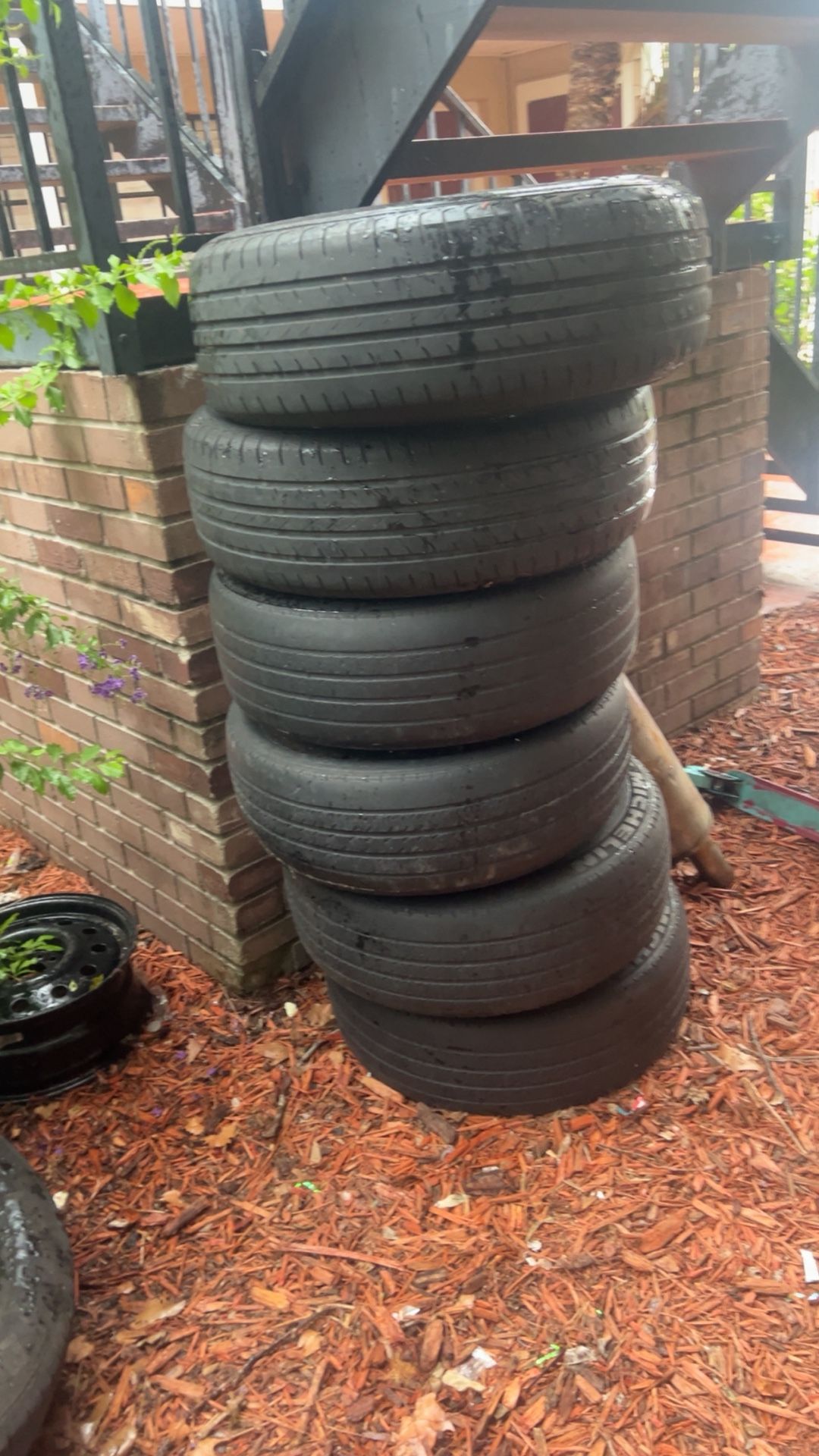 Used Tiers In Good Condition 
