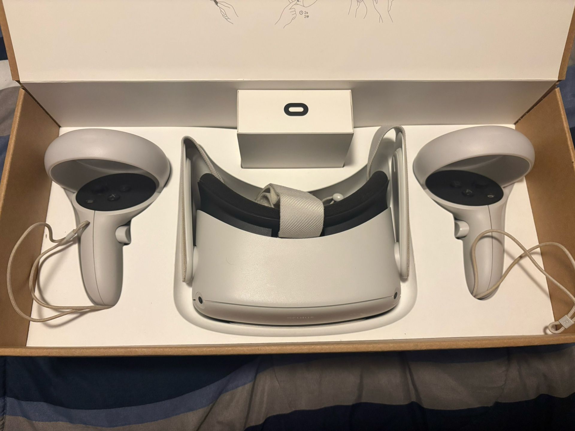 Oculus Quest 2 headset