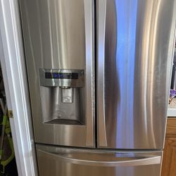 Refrigerator Kenmore