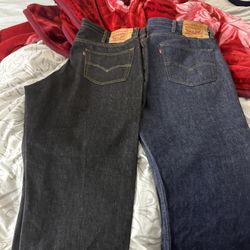 LEVI JEANS