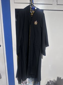 Universal Studios Harry Potter Hufflepuff Robe