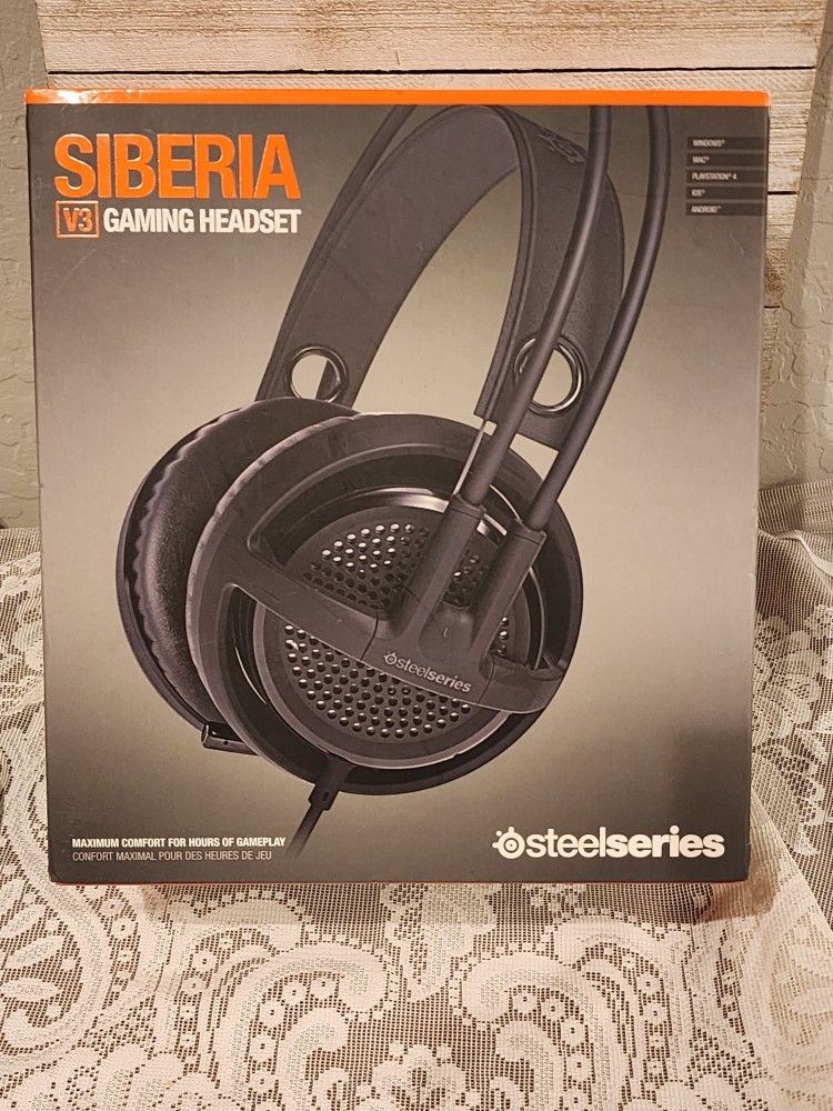 NIB Siberia GAMING Headphones