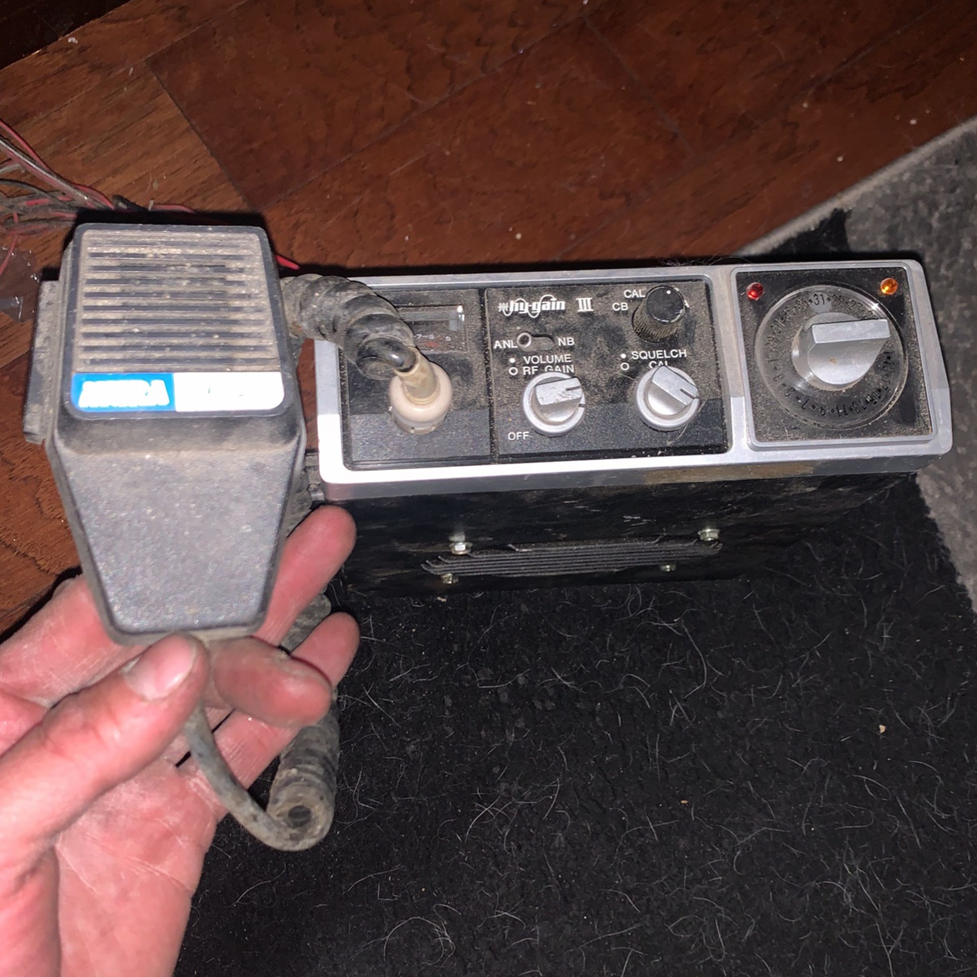 Vintage Hy-gain Can Radio 