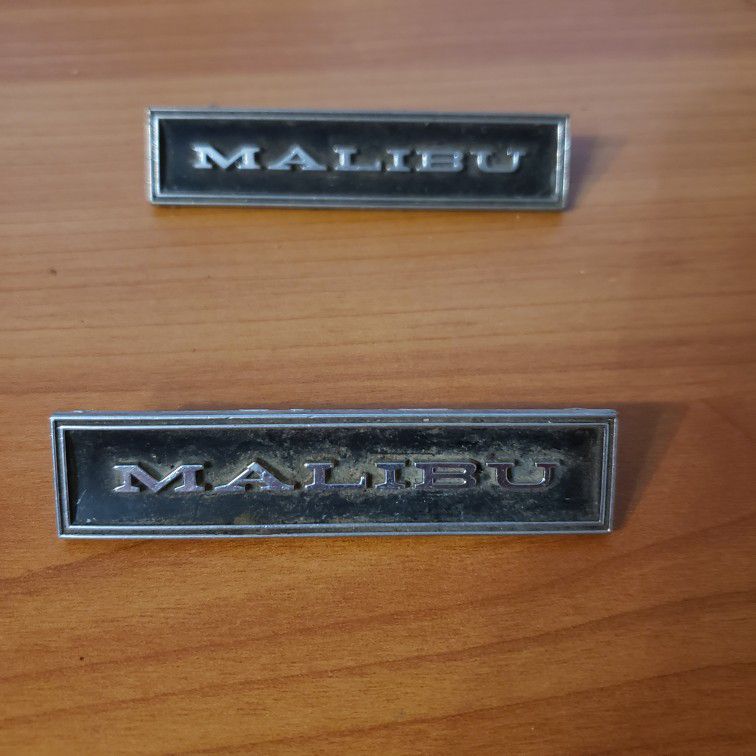 Chevelle Malibu Door Panel Emblems 