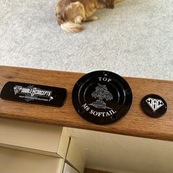 Covers and badges for m8 