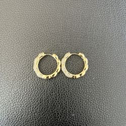 14 k Gold plated hoop earrings.