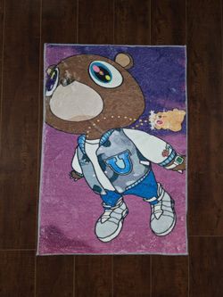 Kanye's Graduation Bear 🐻
