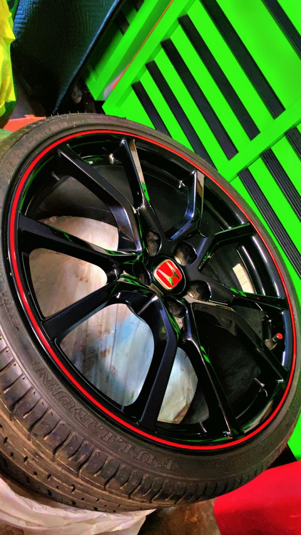 2020,2022,2023 20” Honda type R Rims w/Tires