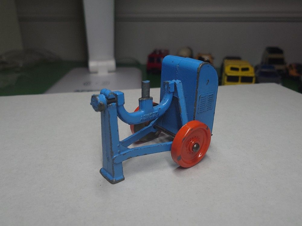 Vintage Antique Lesney Matchbox Cement Mixer Grey Wheels Missing Bucket