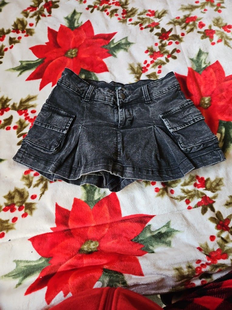 skirt with shorts under