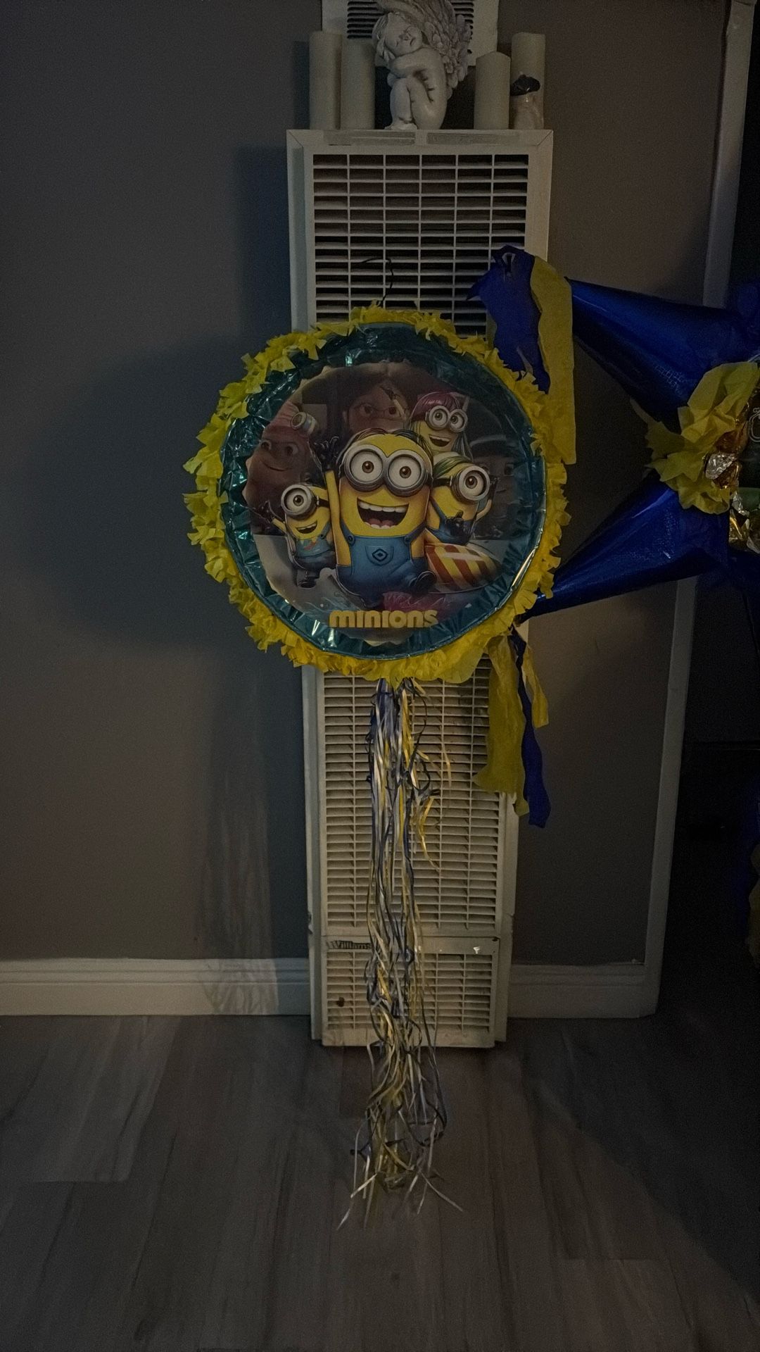 Minion 3D Piñata