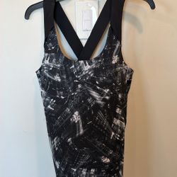 Cross Back Adidas Size L Workout Tank 
