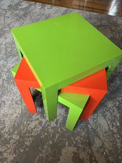 MCM modern Syrocco Stacking tables