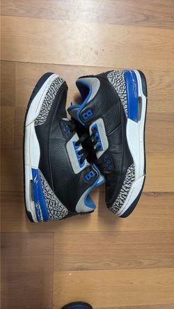 Beat up Jordan 3 motor sport size 11