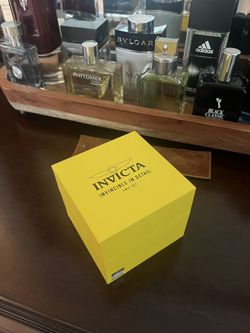 Invicta Men’s Watch Box