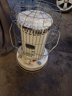 DURA HEAT 23,800 BTU INDOOR KOROSENE CONVECTION HEATER. 