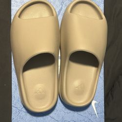 Yeezy Slides 