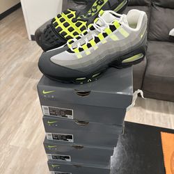 Air Max 95s OG Big bubble sz 10.5 & 11
