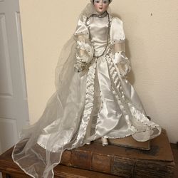 Charles A. Berry Silvestri Bride doll