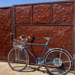 Vintage Schwinn W Signature Curved Raised Handlebars