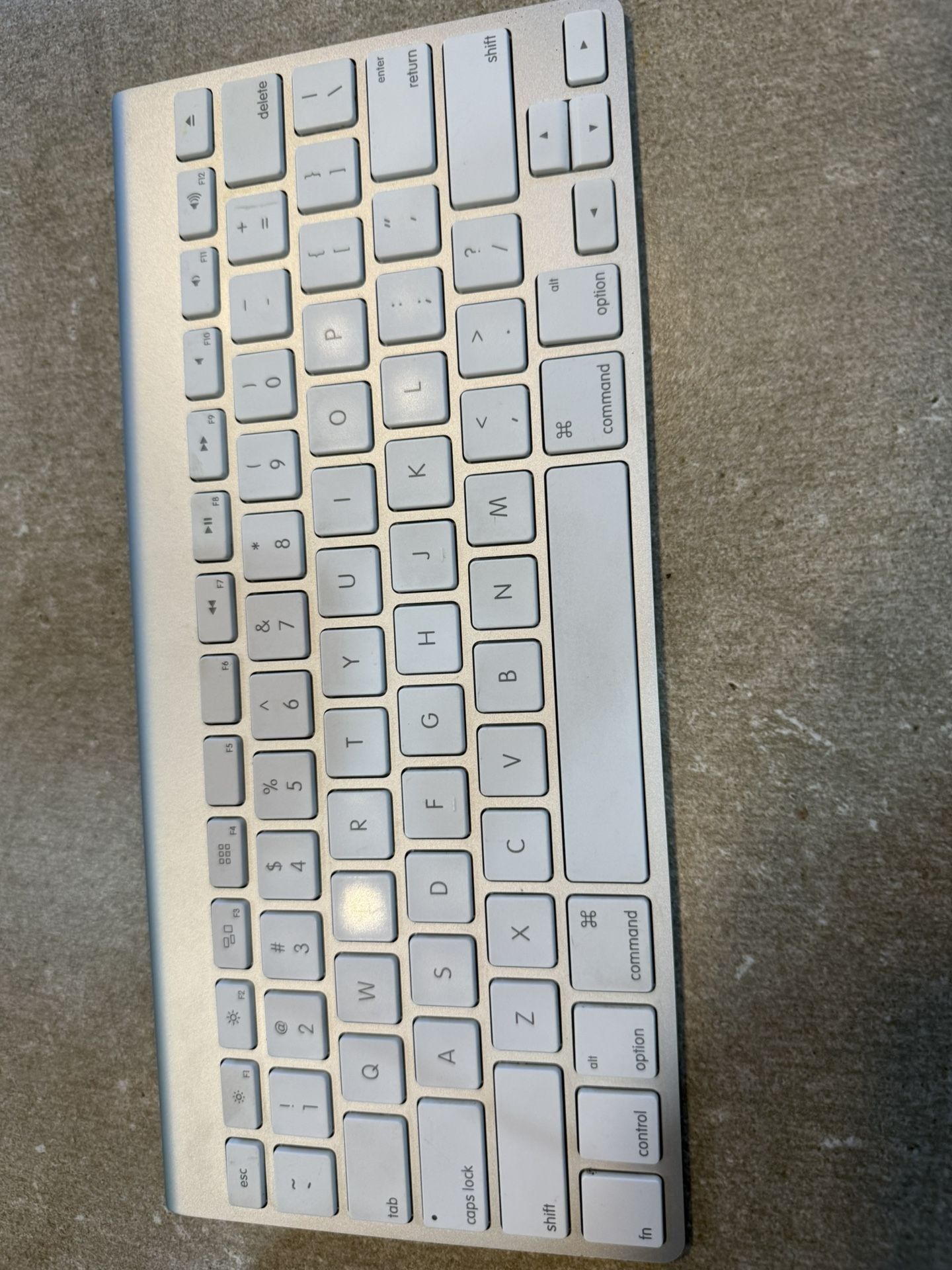 Apple Magic Keyboard A1314 BlueTooth Wireless