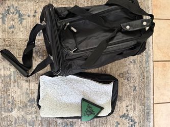 Sherpa Ultimate on Wheels pet carrier, airline approved