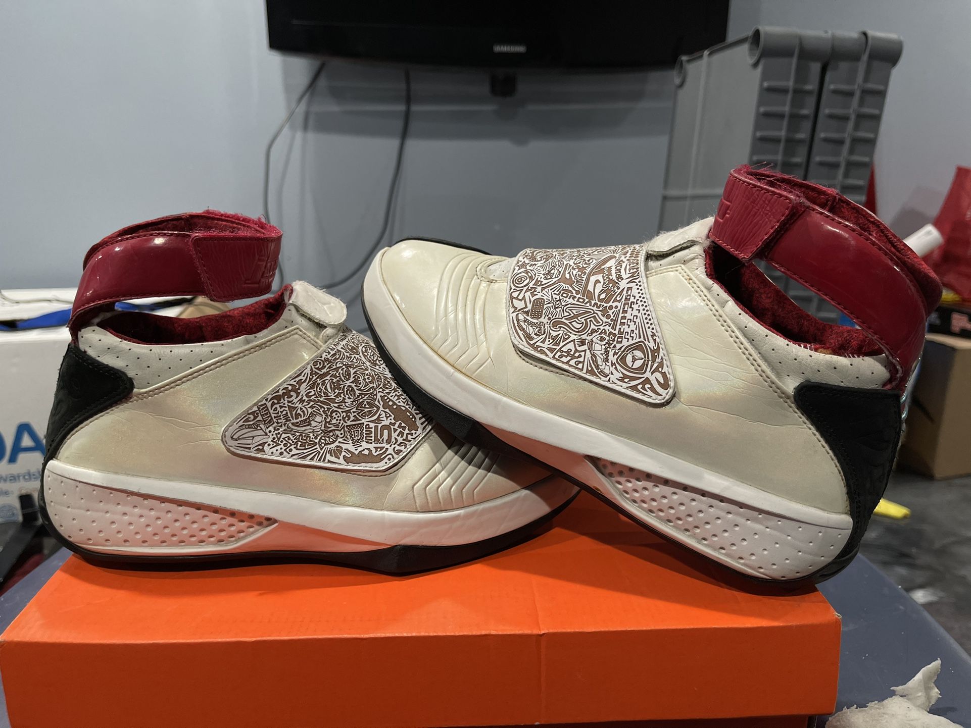 Air Jordan 20s Size 8