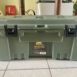 Trunk, Trailer Hitch