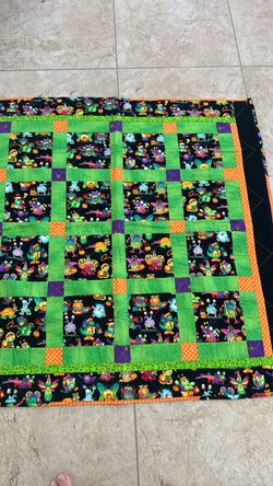 Halloween lap quilt