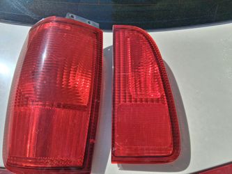 💲98-02 LINCOLN NAVIGATOR REAR DR -SIDE LIGHT💲