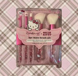 ⋆ ˚｡⋆୨୧˚BRAND NEW Hello Kitty Makeup Brush Set ˚୨୧⋆｡˚ ⋆