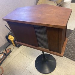 Vintage Bose Speakers (set of 4)