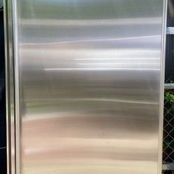 Subzero Refrigerator 