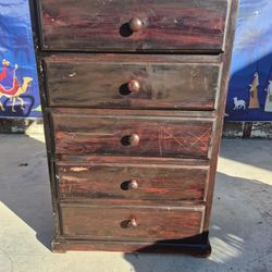 Dresser 5 drawers 